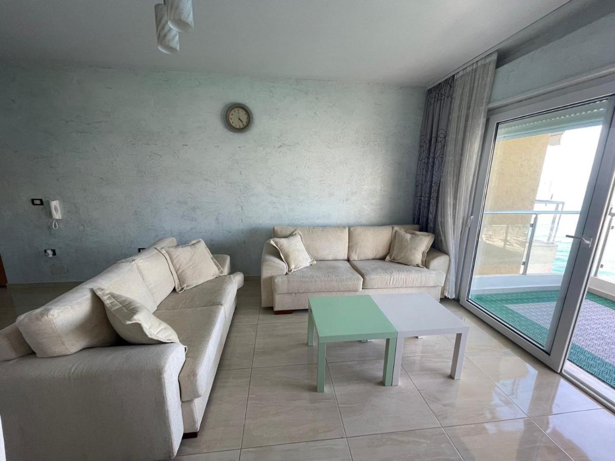 1-Stunning Sea View Apartments! Sarandë Exteriér fotografie