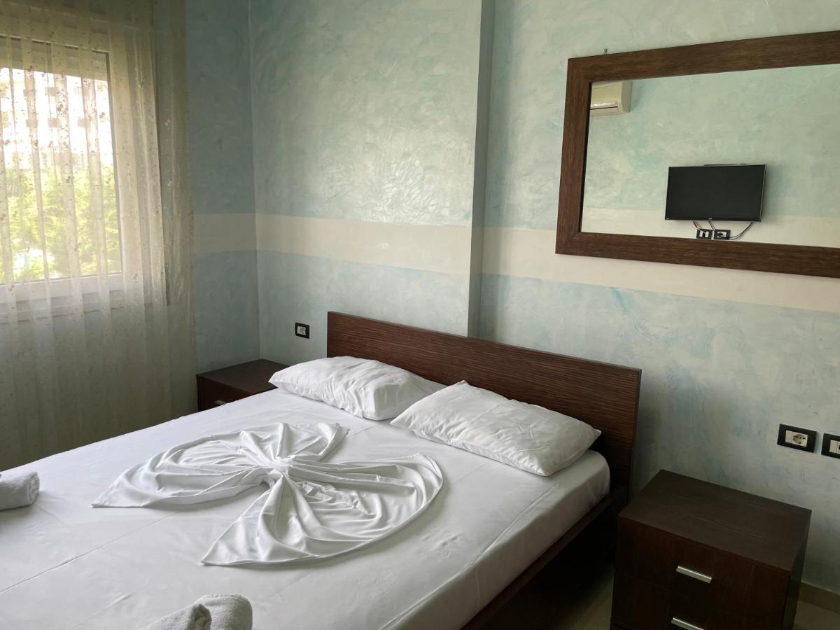 1-Stunning Sea View Apartments! Sarandë Exteriér fotografie
