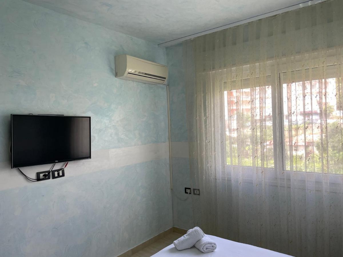 1-Stunning Sea View Apartments! Sarandë Exteriér fotografie