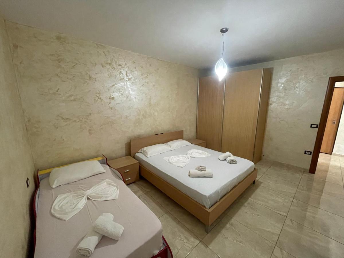 1-Stunning Sea View Apartments! Sarandë Exteriér fotografie